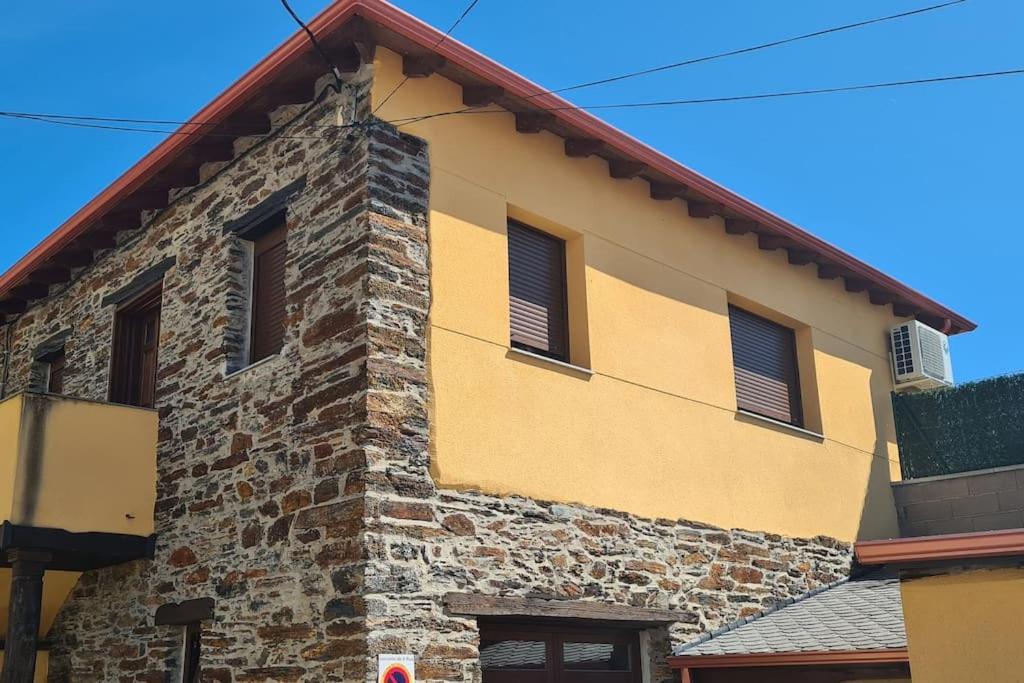 Villa O Lar De Alba A Rúa Exterior foto